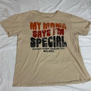 Bubba Gump Shrimp Co. “My Momma Says I’m Special” TShirt Beige Medium Distressed